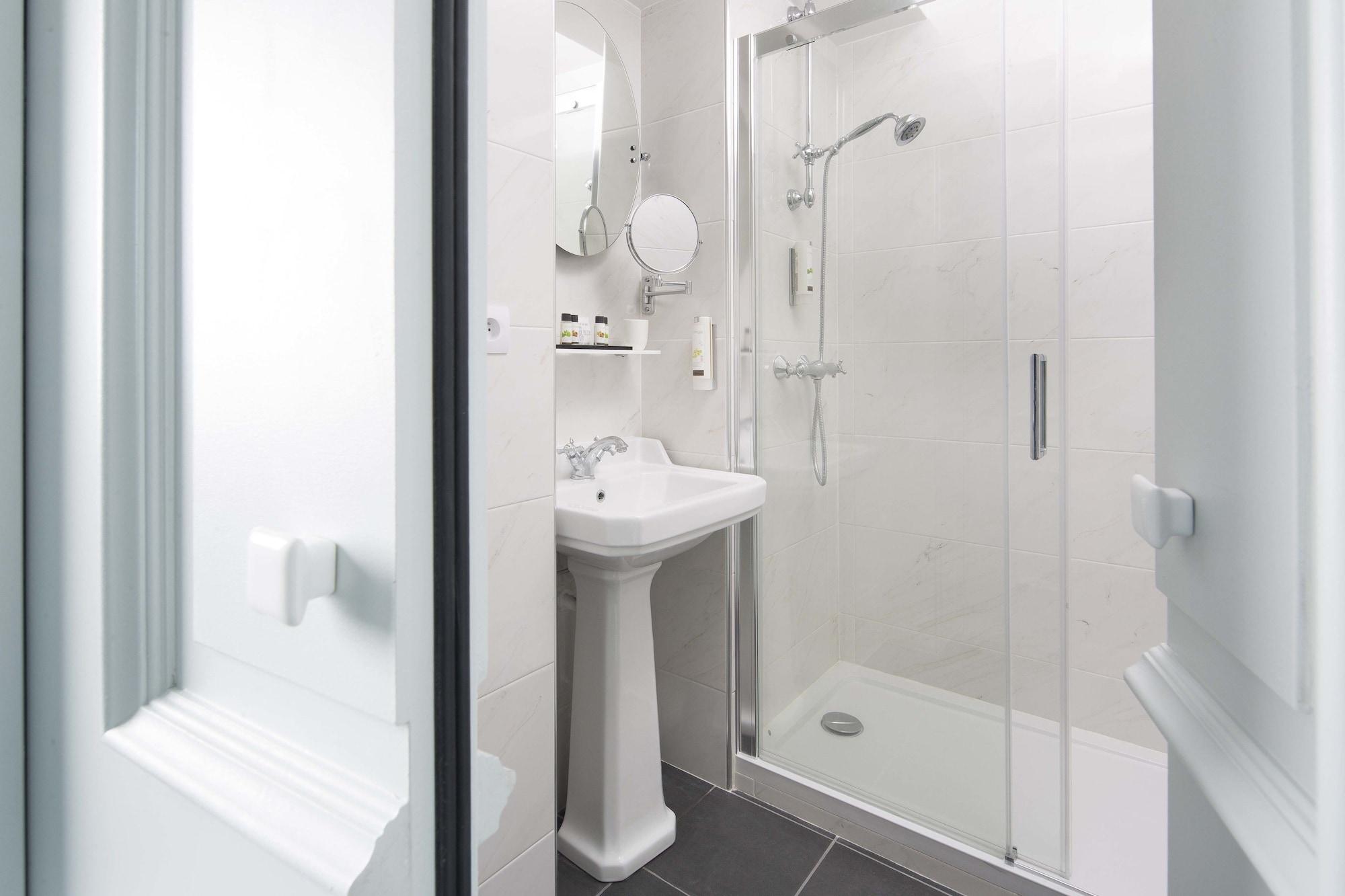 Hotel Celeste Batignolles Montmartre Paris Luaran gambar